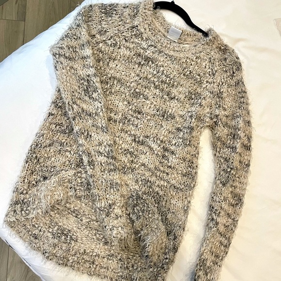 M sweater - Picture 1 of 1